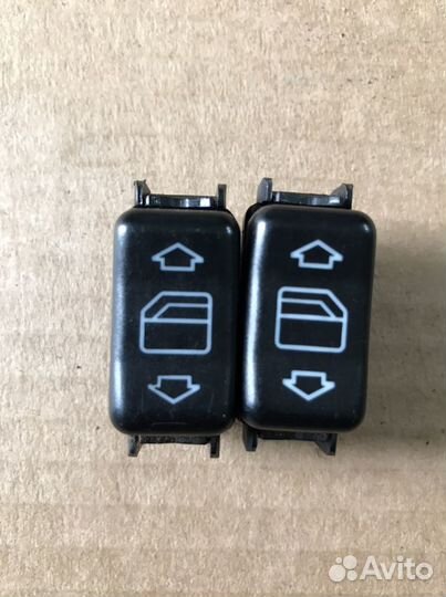 Кнопка стеклоподъемника задняя Мерседес W124