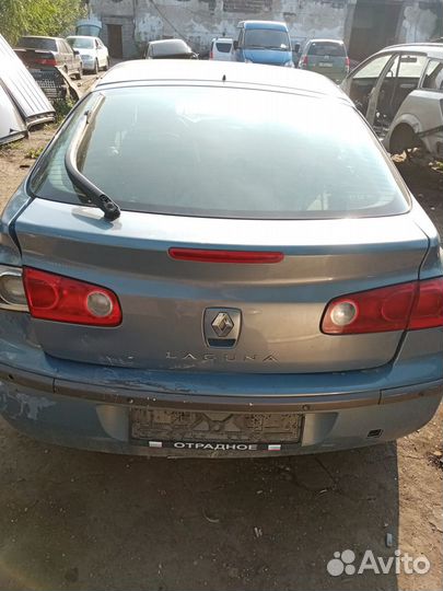 Дверь багажника на Рено Лагуна 2006 год