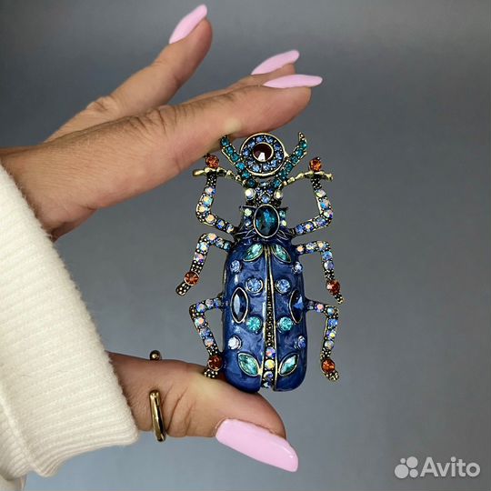 Брошь Heidi Daus 