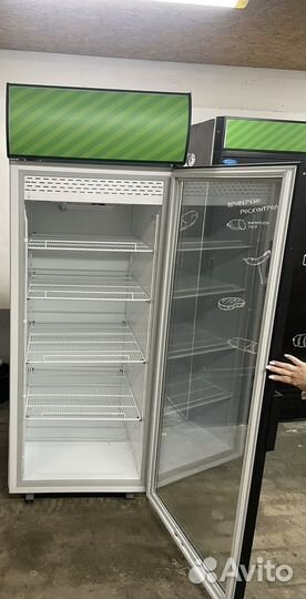 Морозильный шкаф со стеклянной дверью Polair