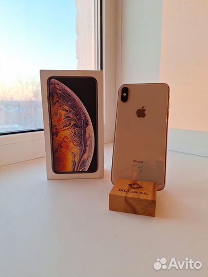 iPhone Xs Max, 64 ГБ