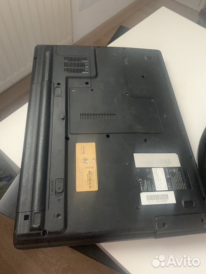 Fujitsu siemens amilo li 2727 ms2228
