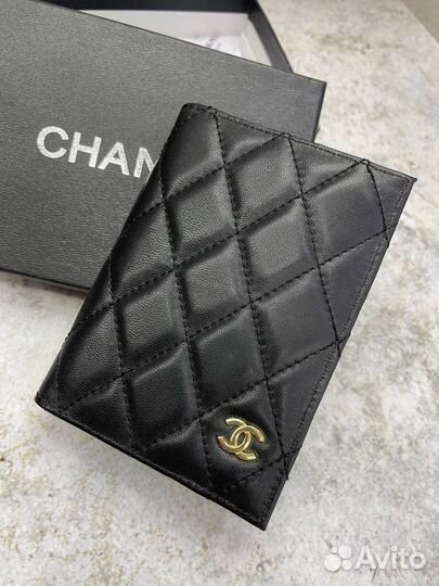 Обложка на паспорт chanel