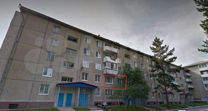 Доля в 3-к. квартире, 64,4 м², 2/5 эт.