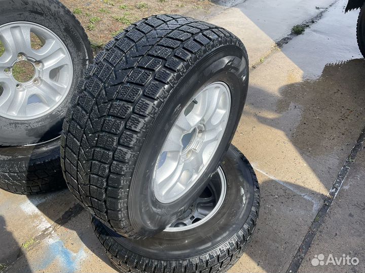 Maxxis MA-SUV Presa Spike 275/65 R17