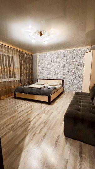 2-к. квартира, 55 м², 9/10 эт.