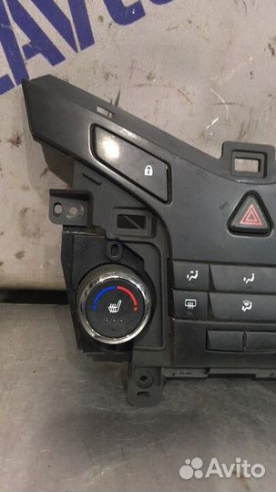 Блок управления печкой Chevrolet Cruze 1 2014