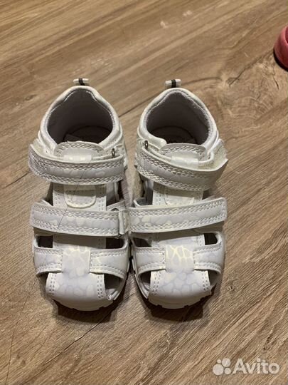 Сандалии для девочки 22 размер tombi