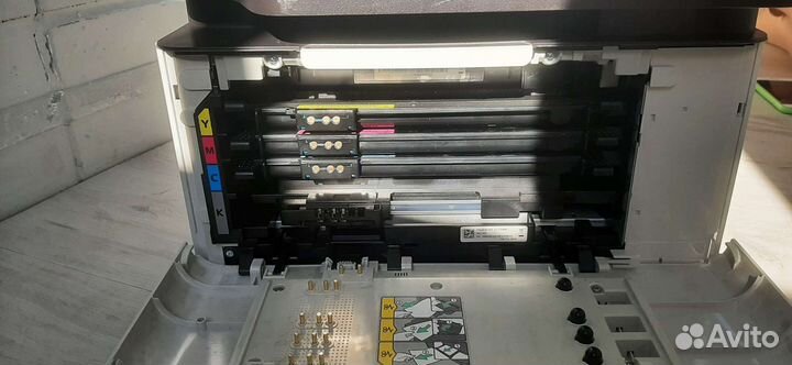 Принтер сканер копир лазерный цветной