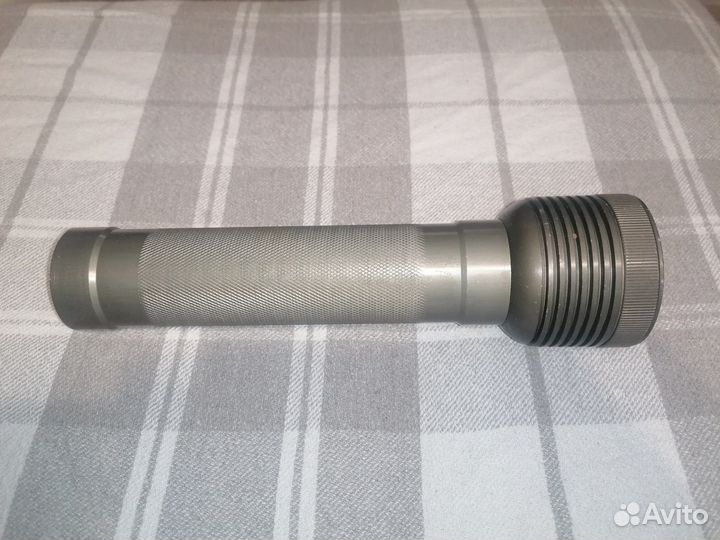 Фонарь для подводного плавания