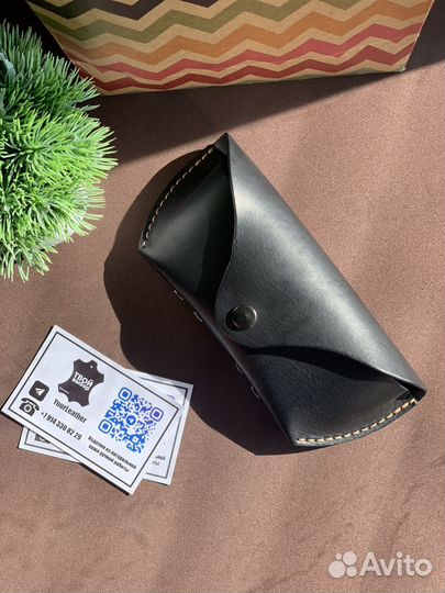 Чехол для очков из кожи ручной работы