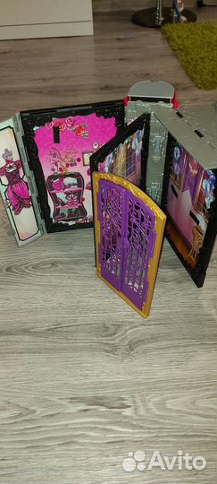 Кукольный дом-книжка