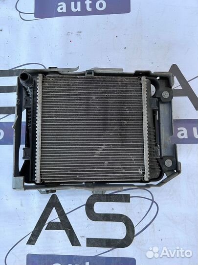 Mercedes W205 amg 6.3, 14- Интеркулер левый