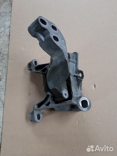 Подушка двигателя Mazda cx-5