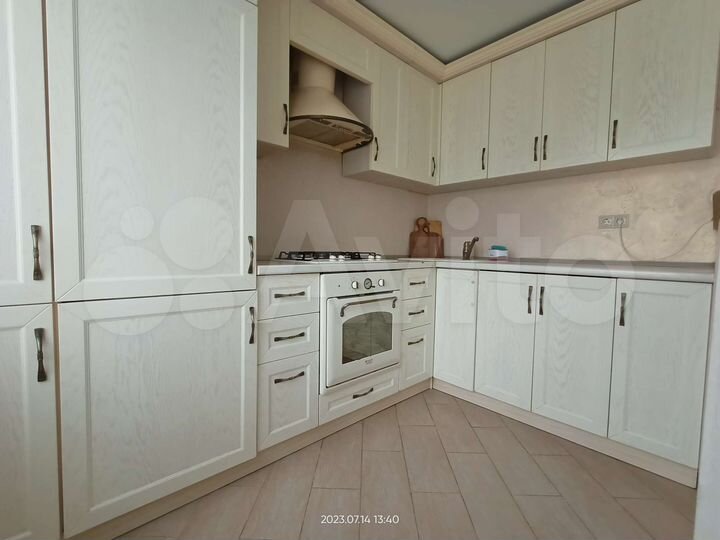 2-к. квартира, 47 м², 8/9 эт.