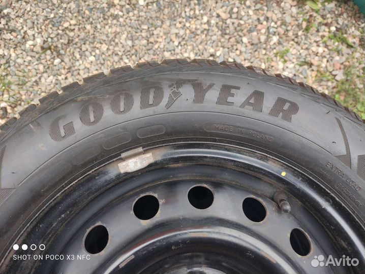 Goodyear UltraGrip Ice 2 195/65 R15