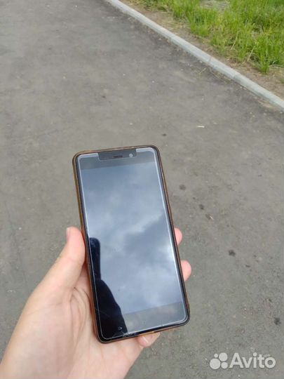 Xiaomi Redmi 4X, 2/16 ГБ