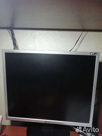 Монитор LG