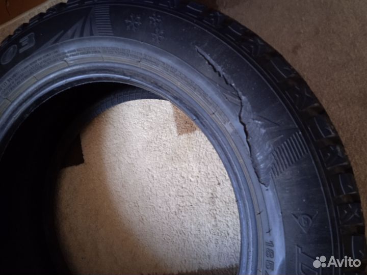 Dunlop SP Winter Ice 03 185/65 R15 92T