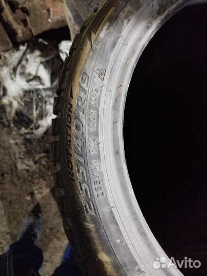 Pirelli Ice Zero 2 255/40 R19