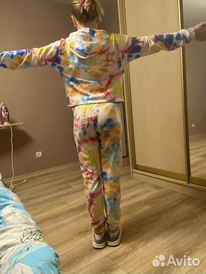 Спортивный костюм