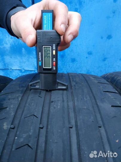 Continental ContiPremiumContact 5 SUV 225/60 R17 99V