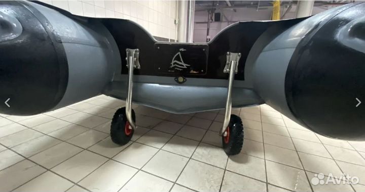 Лодка пвх Адмирал 330 CF нднд