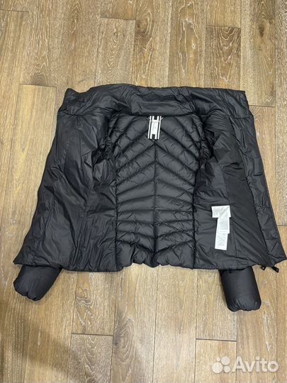 Пуховик женский новый