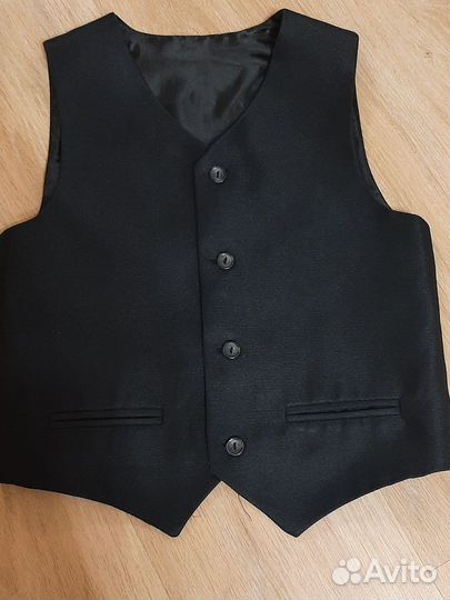 Жилет для мальчика