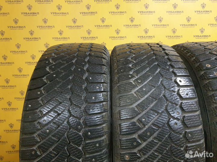 Gislaved Nord Frost 200 215/55 R16 97T