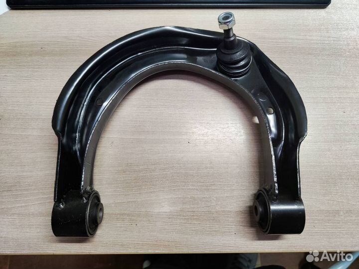 Рычаг передней подвески верхний левый Sonata