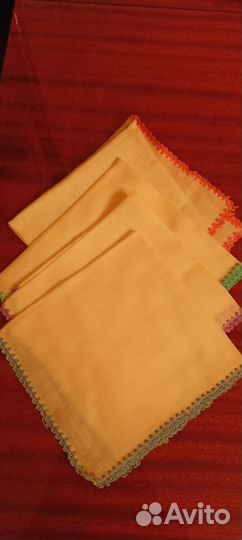 Салфетки тканевые с вышивкой