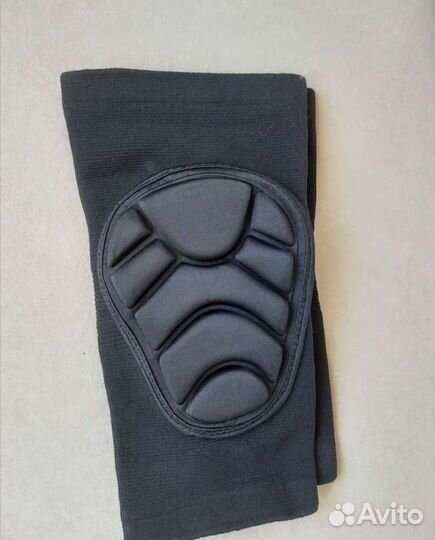 Наколенники