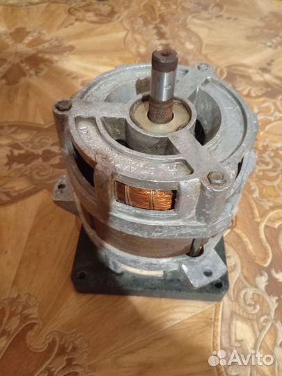 Двигатель Б/У от стиральной машины