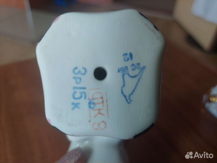 Статуэтка Слон на тумбе