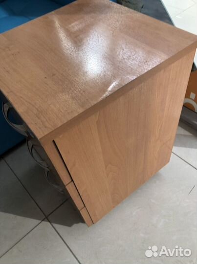 Тумба выкатная