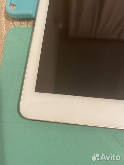 iPad pro 9 7 WI Fi Wi + cellular 32