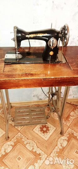 Швейная машинка пмз им. Калинина