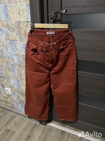 Джинсы bershka 36