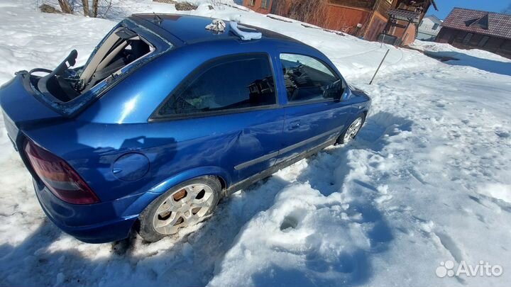 Opel Astra 1.8 AT, 2002, битый, 252 369 км