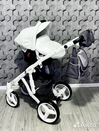 Коляска 3 в 1 Adamex Barletta Nee