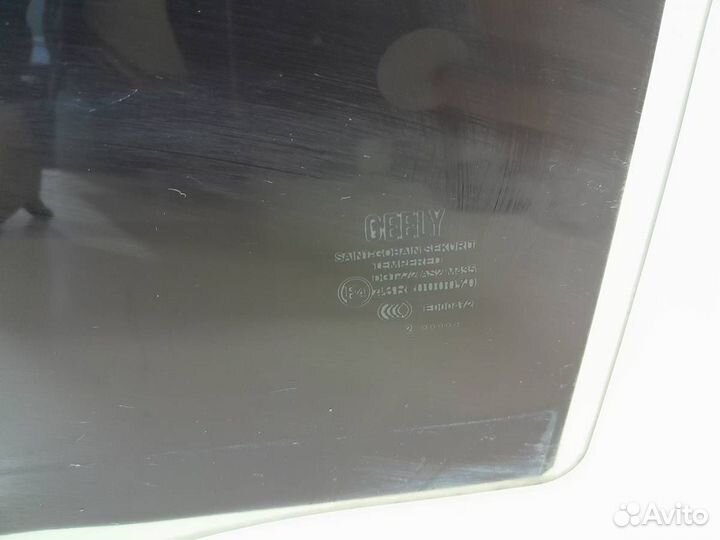 Стекло двери задней левой Geely Emgrand EC7 2008