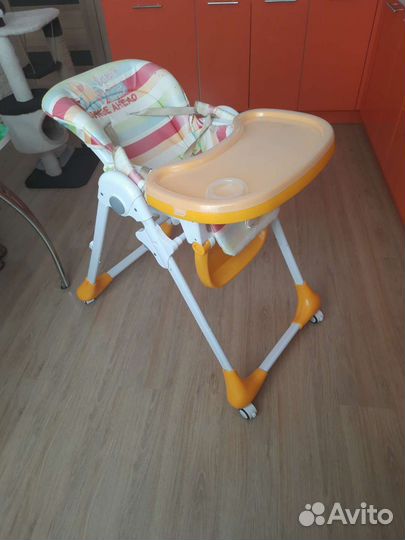 Стульчик для кормления