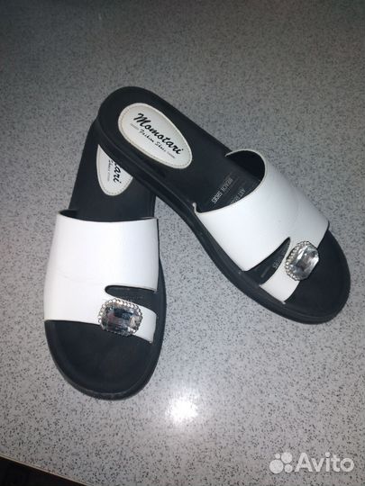 Шлепанцы женские 38