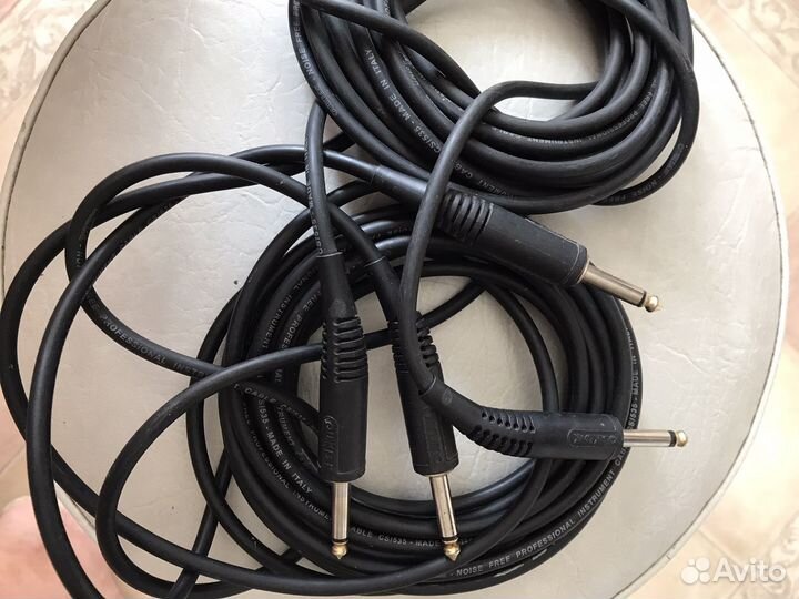 Кабель джек-джек