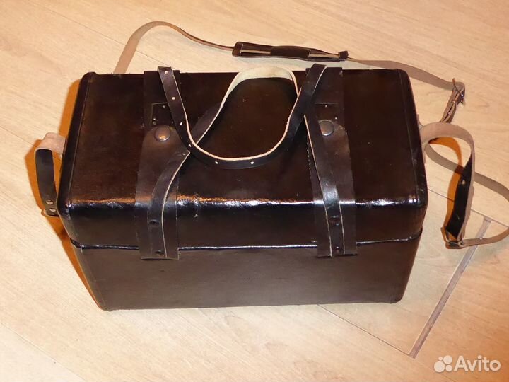 Фото сумка СССР, батарея и зарядка Nikon