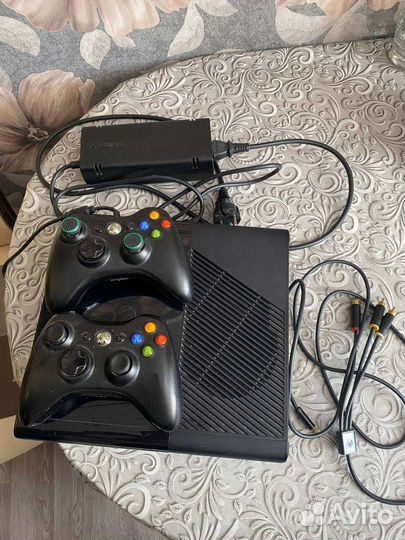 Xbox 360 slim e 500gb