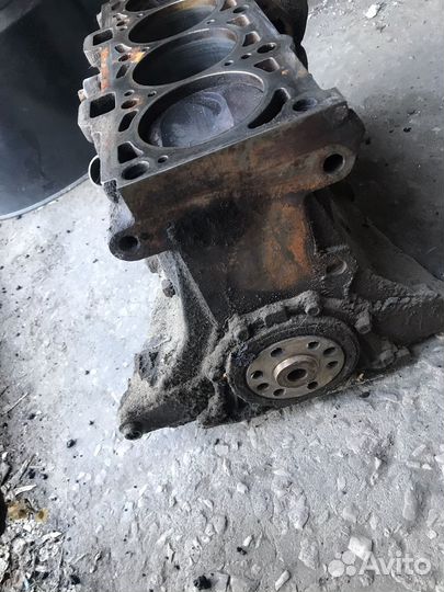 Блок цилиндров ваз 11193