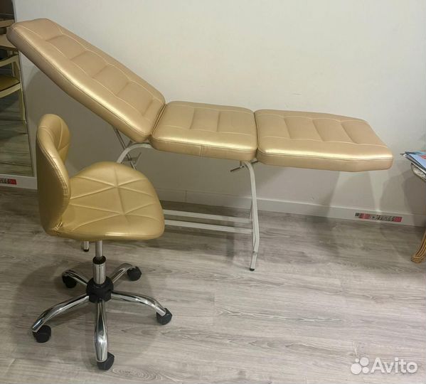 Кушетка косметологическая