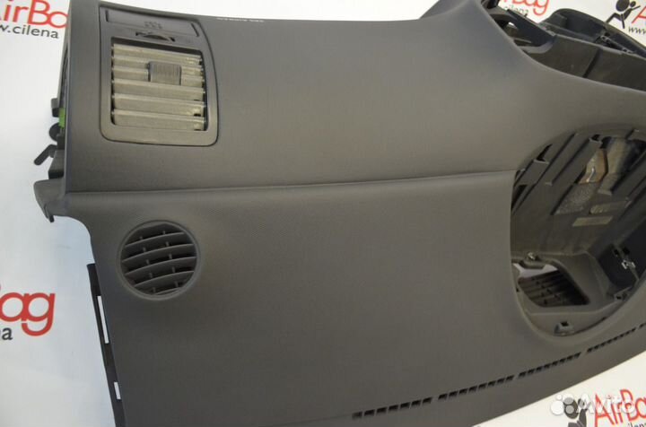 Торпедо панель приборов Hyundai Matrix